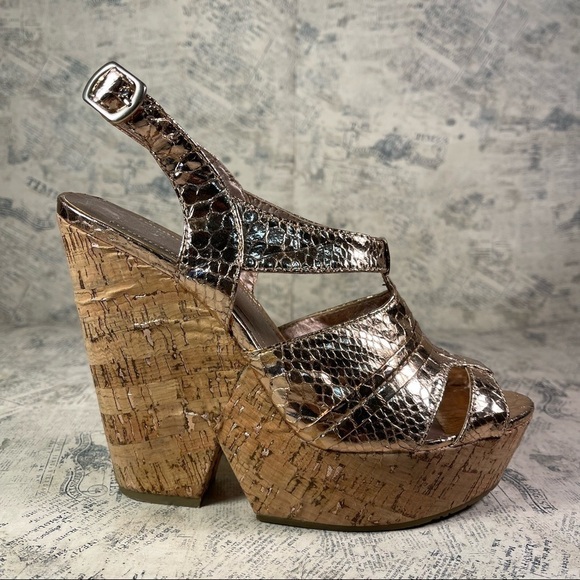BCBGeneration Edelle Rose golden cork platform wedgies - Picture 1 of 14
